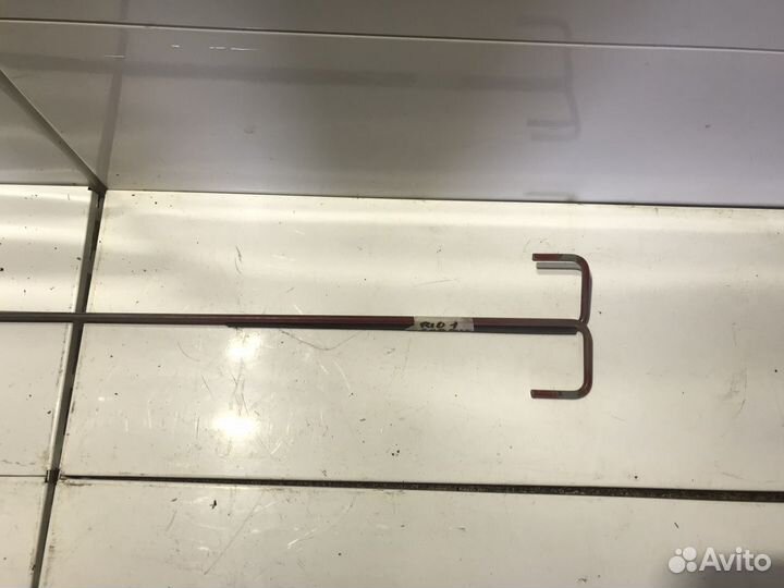 Траверса багажника Kia Rio 1