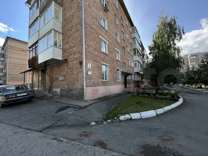 2-к. квартира, 41 м², 1/5 эт.