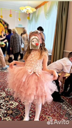 Платье нарядное 128 размер