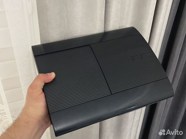 Sony playstation 3 superslim