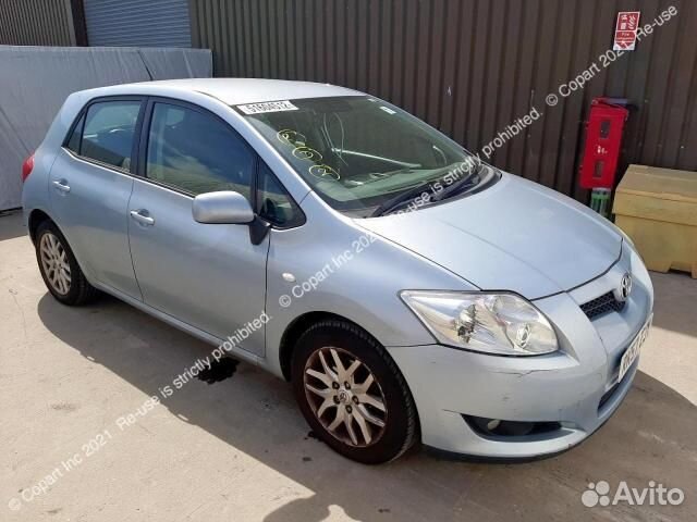 Амортизатор задней балки toyota auris E150 2007