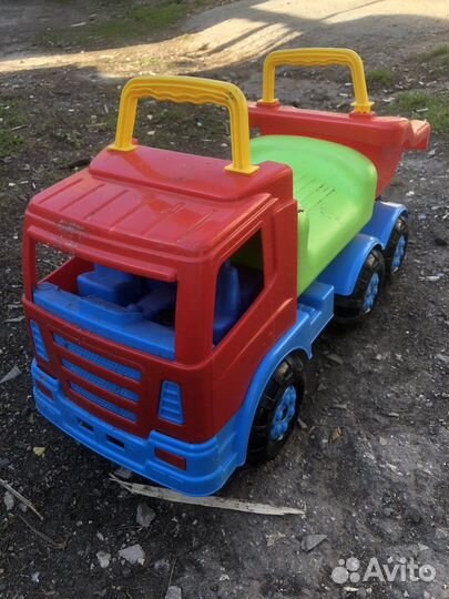 Машинка каталка