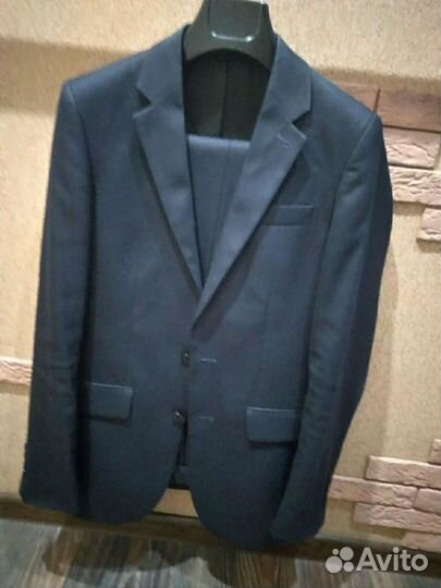 Школьный костюм