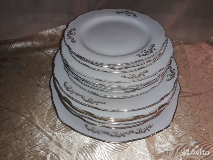 Столовый сервиз периода СССР Дулево Позолота