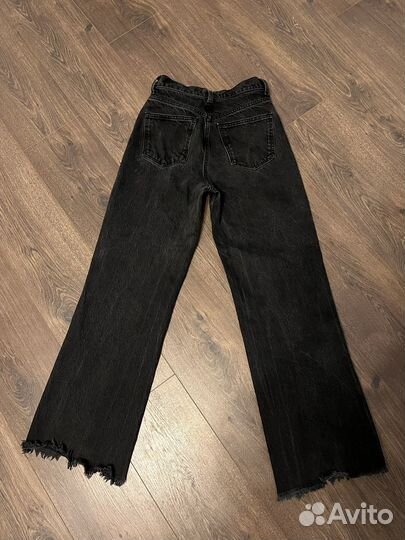 Джинсы zara