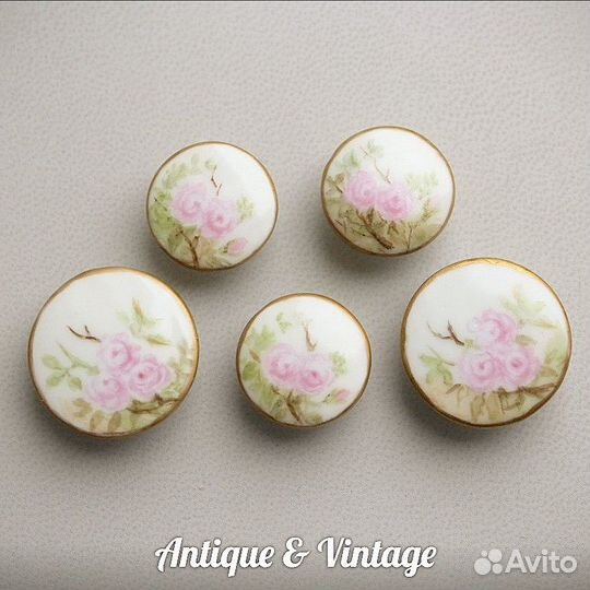 Антикварные фарфоровые пуговицы 5 шт