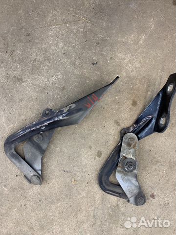 Петля капота Ford focus 2