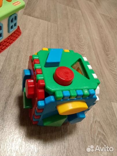 Развивающие игрушки сортеры