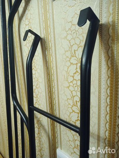 Ограничитель, ограждение кровати