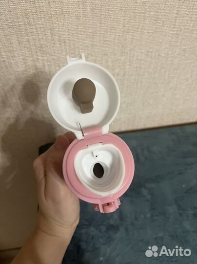 Спортивная бутылка для воды