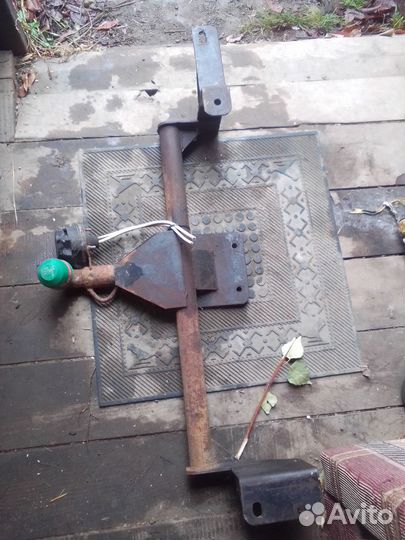 Фаркоп на priora седан