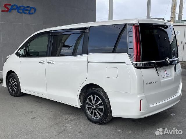 Toyota Esquire 2.0 CVT, 2018, 27 000 км