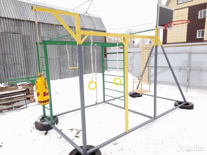 Спортивный комплекс, турник