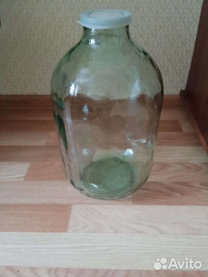Бутылка стеклянная