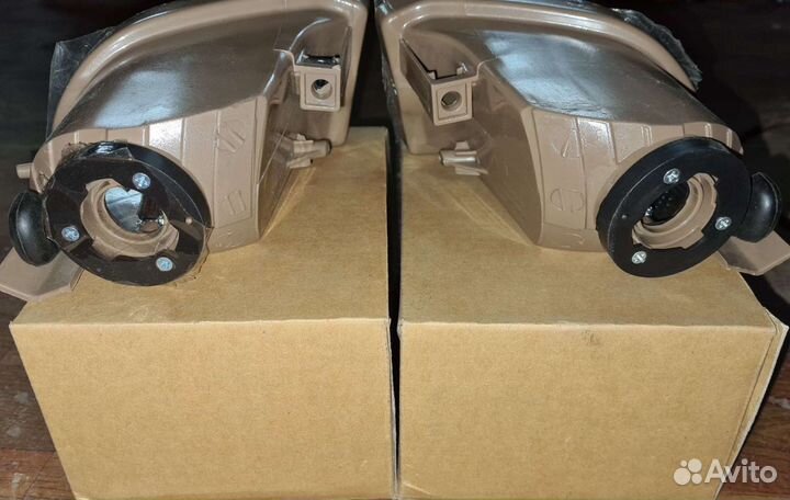 Новые противотуманные фары toyota rav4 AC20