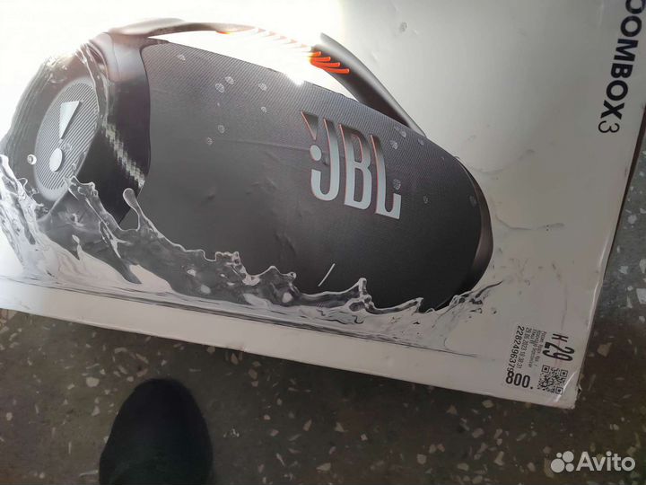 Колонка JBL boombox 3