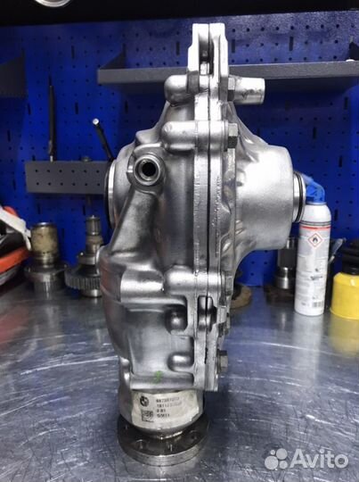 Передний редуктор BMW G11 G12 G30 2.81