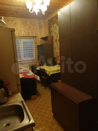Комната 20 м² в 2-к., 1/2 эт.