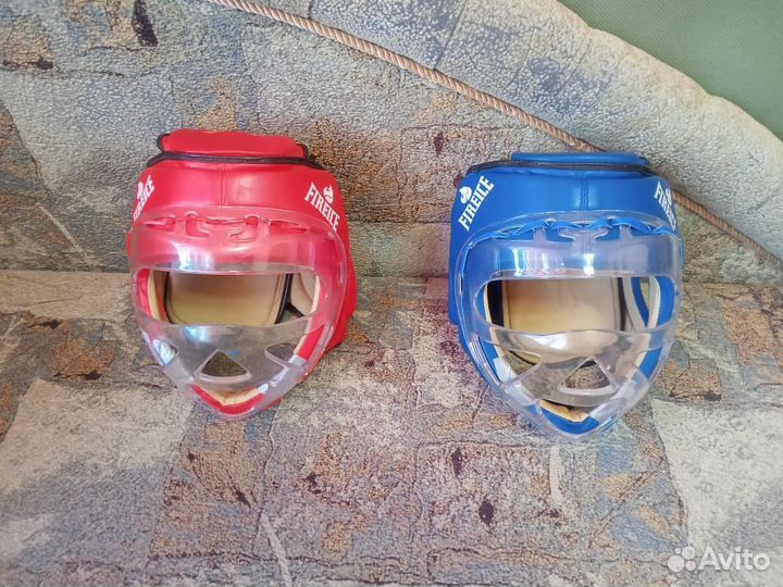 Шлем для единоборств кожаный