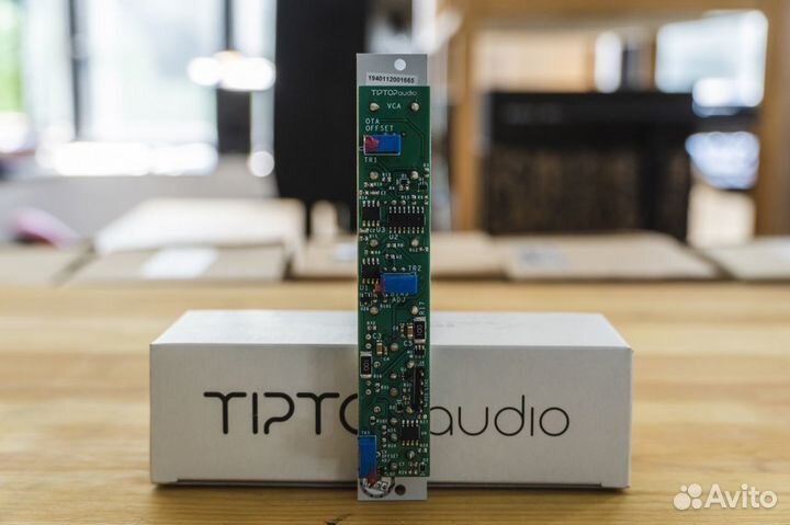 Tiptop Audio VCA Voltage Controlled Amplifier