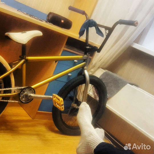 Трюковой велосипед bmx