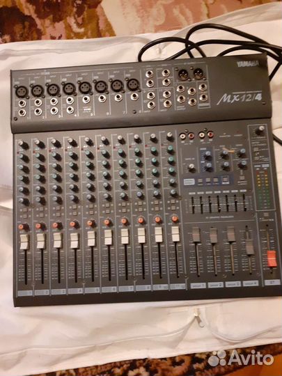 Аналоговый микшерный пульт