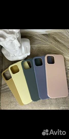 Чехол на iPhone 13 pro