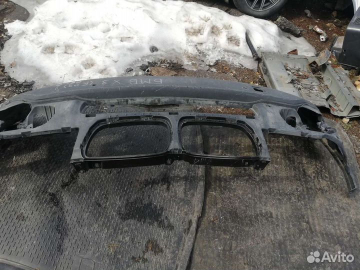 Бампер передний BMW X3 E83