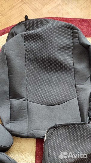 Чехлы на машину Nissan Tiida