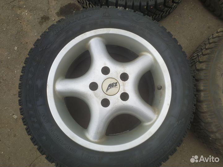 Колеса в сборе с дисками AEZ на Хонда,Мазда,Тойота