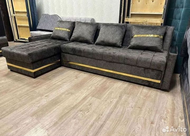 Диван угловой в наличии