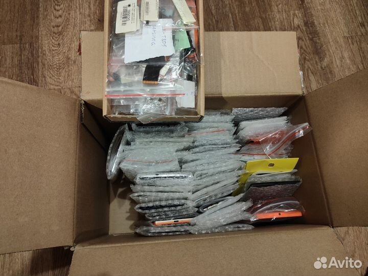 Запчасти для телефонов и планшетов