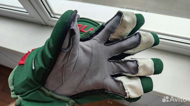 Краги хоккейные, размер 15 цена 7 000