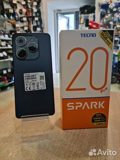 TECNO Spark 20 Pro, 8/256 ГБ