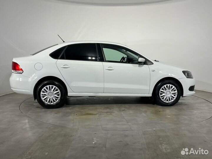 Volkswagen Polo 1.6 AT, 2014, 130 000 км