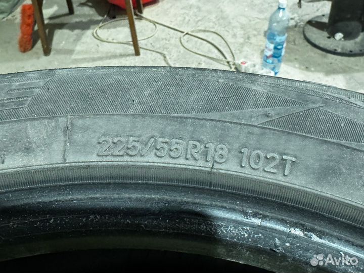 Toyo Ice Frontage 225/55 R18