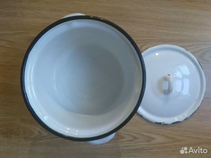 Кастрюля эмалированная бу