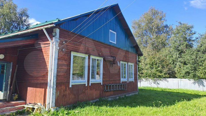 Дом 175 м² на участке 16,5 сот.