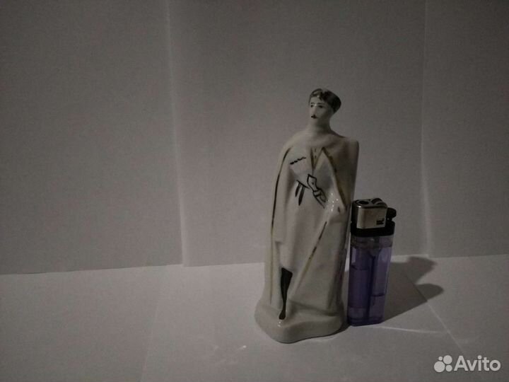 Фарфоровая статуэтка СССР 70 е гола