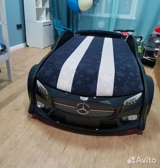 Кровать машина