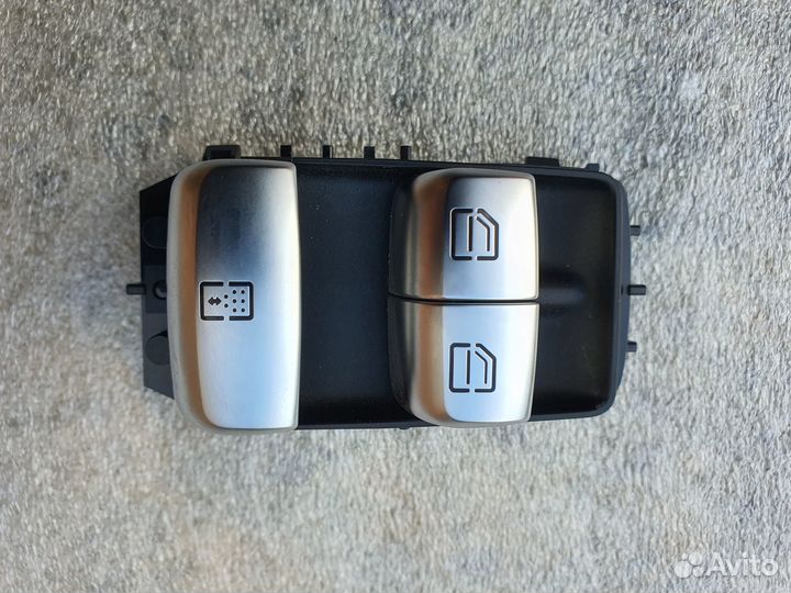 Блоки кнопок управления Mercedes W222