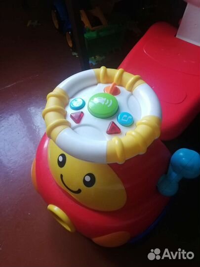 Машинка толокар