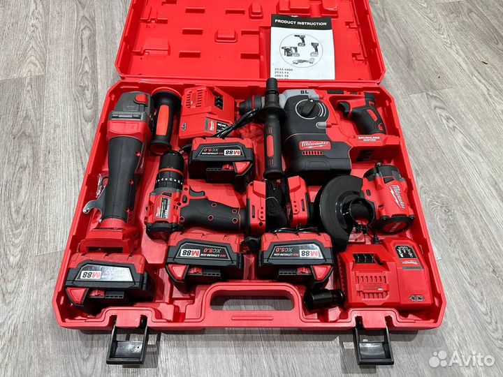 Набор инструментов Milwaukee 4в1 (Арт.30272)