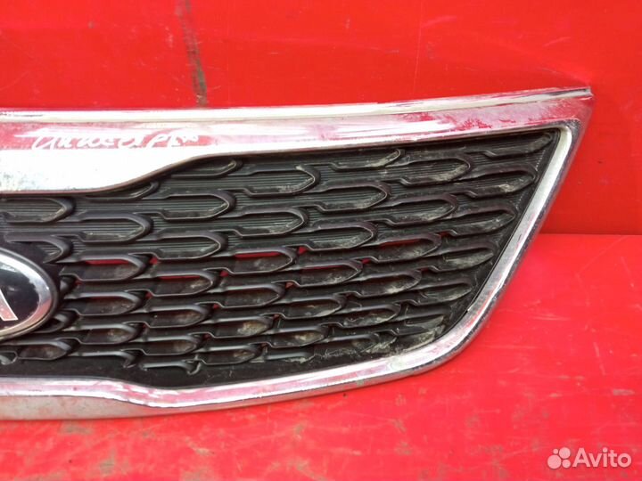Решетка радиатора Kia Sorento 2 XM 2012