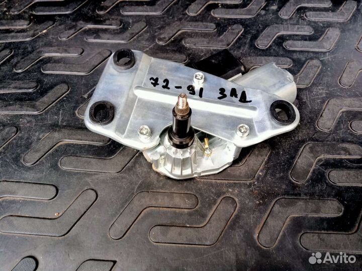 Моторчик стеклоочистителя Приора хэтчбэк задний