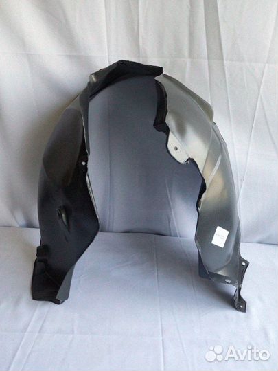 Подкрылок передний левый Renault Duster