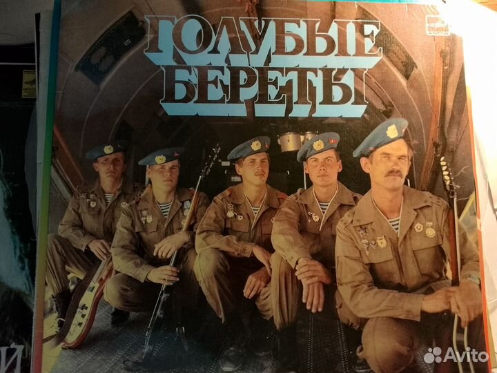 Электрофон концертный 304+65шт пластинок