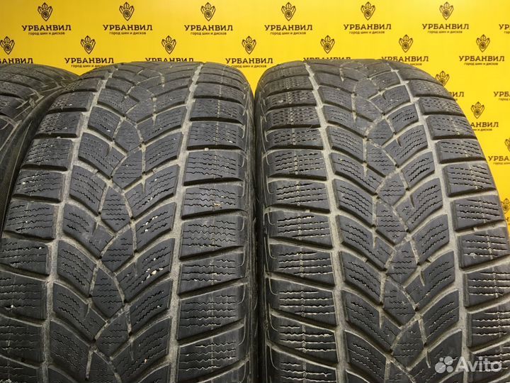 Goodyear UltraGrip Ice SUV 235/55 R19 105T