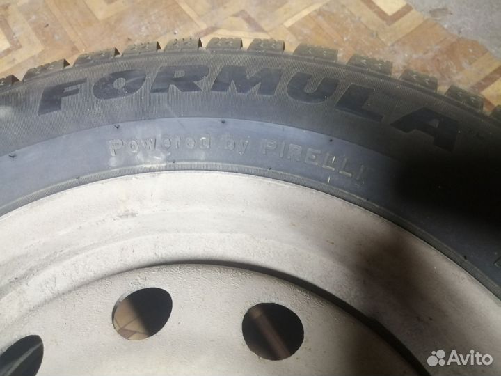 Pirelli Formula Ice 185/65 R14