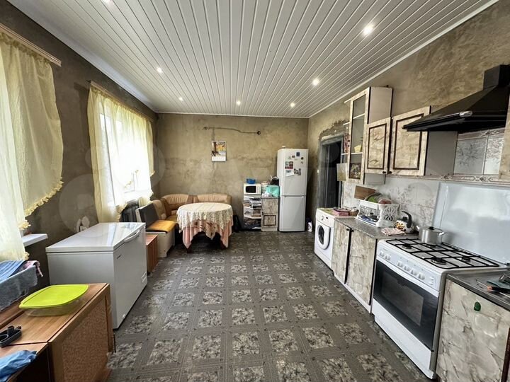 Дом 270 м² на участке 39 сот.